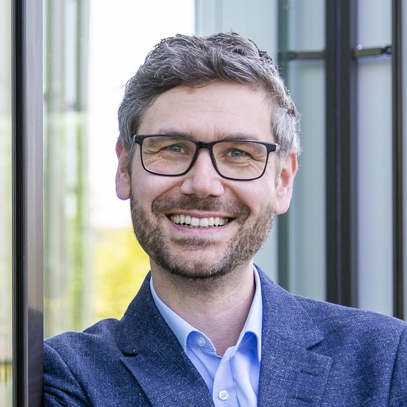Portrait: Prof. Dr. Christoph Becker